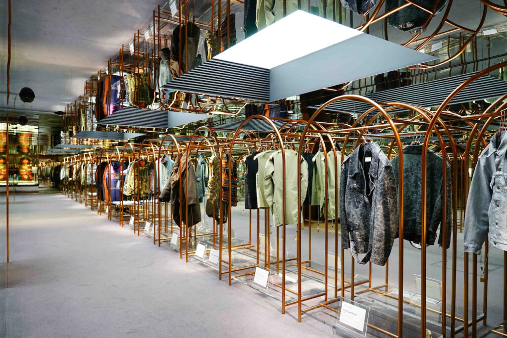 the-archive-store-tokyo-historical-fashion